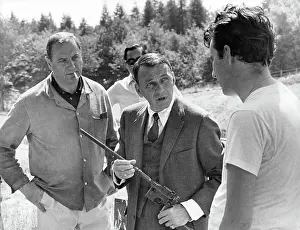 Lac0027 Prints: Frank Sinatra In The Naked Runner