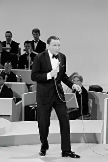 Song Prints: Frank Sinatra Performing for Television