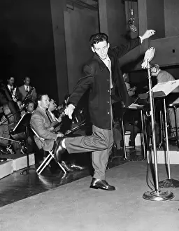 Frank Sinatra at Radio Rehearsal