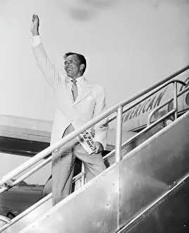 Frank Sinatra Waving Goodbye