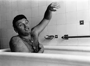 Easy Listening Prints: Frankie Laine Bathes
