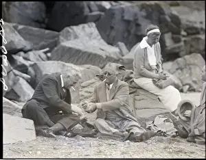 Premier Prints: Franklin D. and Eleanor Roosevelt with Allison Dysart at Beach