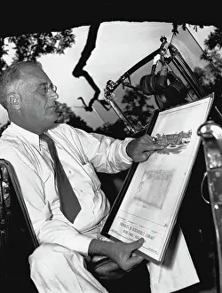 Dress Shirt Prints: Franklin Delano Roosevelt Holds Library Plans