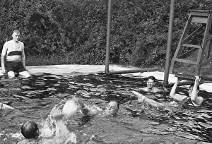 Swimmer Prints: Franklin Delano Roosevelt in Pool