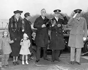 Saluting Prints: Franklin Roosevelt at the Lincoln Memorial