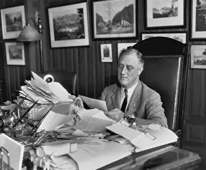 Franklin Roosevelt Reads Congratulations