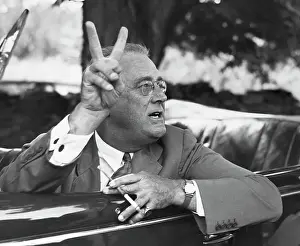 Hyde Park Prints: Franklin Roosevelt Talking to Reporters
