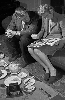 Entertaining And Hospitality Prints: Fraternising Students