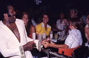 Fred Williamson Partying At The Disco