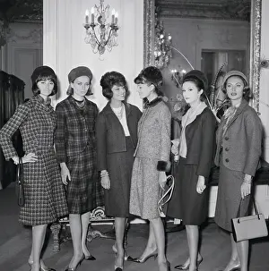 Chanel Prints: French Designer Showing Her New Designs
