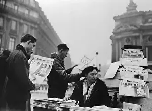Georgian Prints: French News Paper Sellers In Paris