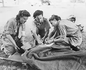 Injury Prints: French Nurses Tending to Wounded Soldier