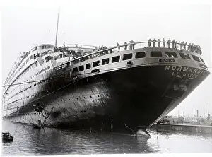 Challenger Prints: The French Ocean Liner Normandie