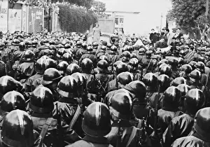 Rioter Prints: French Settlers Protesting in Algiers