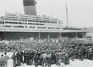 Algiers Prints: French Troops Assembled at Port