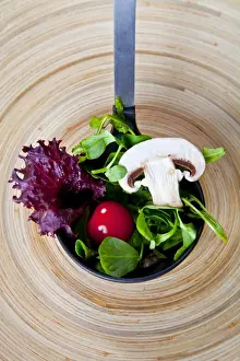 Common Prints: Fresh salad with organic ingredients