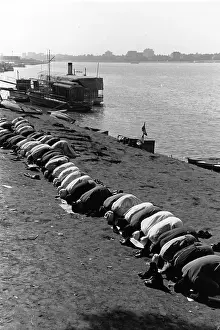 Egyptian Prints: Friday Prayers