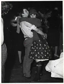 Generations Prints: Fulllength Photo Of Young Couple Dancing