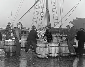Huty29193 Prints: Fulton Fish Market