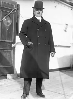 Hands Prints: F.W. Woolworth Arriving On Mauretania