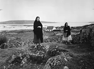 Open Country Prints: Galway Women