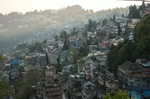 Images Dated 15th April 2012: Gangtok in North Sikkim, India
