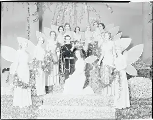 Pasadena Prints: Gary Mohr Crowning Dorothy Edwards