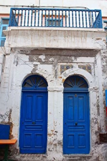 Images Dated 10th October 2015: Detail of a gate of the Medina of Essaouira