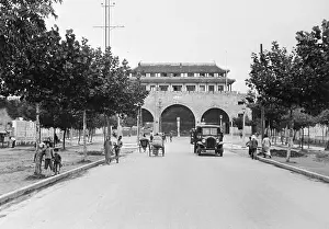 Gate to Nanking