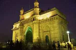 Images Dated 3rd September 2005: Gateway to India, Bombay, India