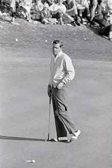 Putting Prints: Gay Brewer Disappointed Over Missed Putt