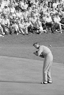 Gay Brewer Lining Up Putt
