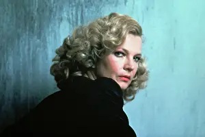 Shoulder Length Hair Prints: Gena Rowlands in Gloria