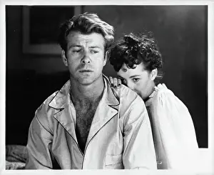 Gene Nelson And Phyllis Kirk In The City Is Dark