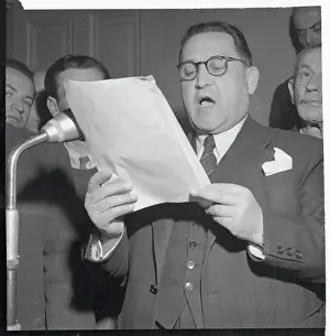General Napoleon Zervas Reading to Press