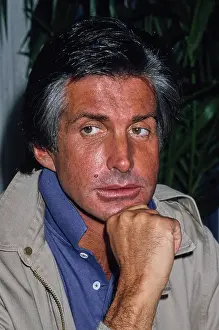 Huty35669 Prints: George Hamilton, American Actor