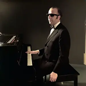 94174688gs Prints: George Shearing