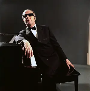 94174688gs Prints: George Shearing