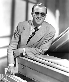 94174688gs Prints: George Shearing