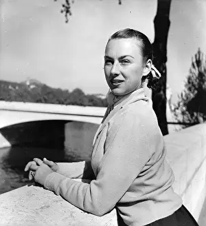 Tennis Prints: Georgeous Gussie