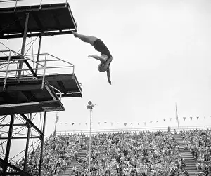 Diving Prints: Georgia Coleman Making Olympic Dive