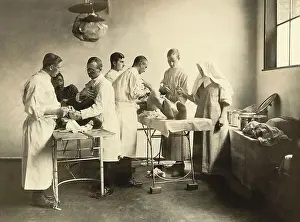 Injury Prints: German Doctors Treat Injured Senegalese