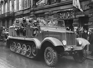 Huty24670 Prints: German Troops Enter Prague