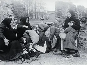 Suffering Prints: German Women and Children After Fleeing Their Homes