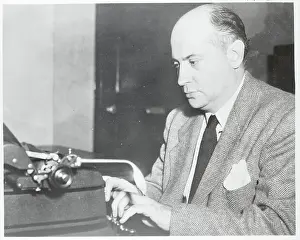 Gerold Frank Typing