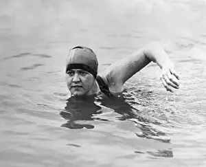 Swimmer Prints: Gertrude Ederle Swimming