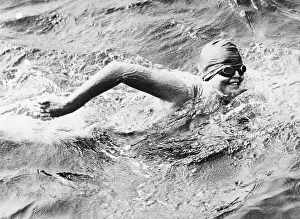 Endurance Prints: Gertrude Ederle Swimming in the English Channel