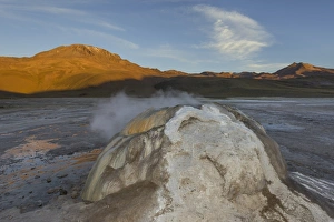 Images Dated 31st October 2012: Geyser in the evening light, Tatio Geysers, San Pedro de Atacama, Antofagasta Region, Chile