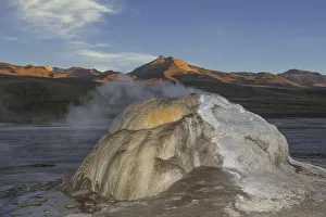 Images Dated 31st October 2012: Geyser in the evening light, Tatio Geysers, San Pedro de Atacama, Antofagasta Region, Chile