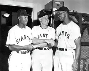 Giant's Manager Welcomes Team's First Black Players